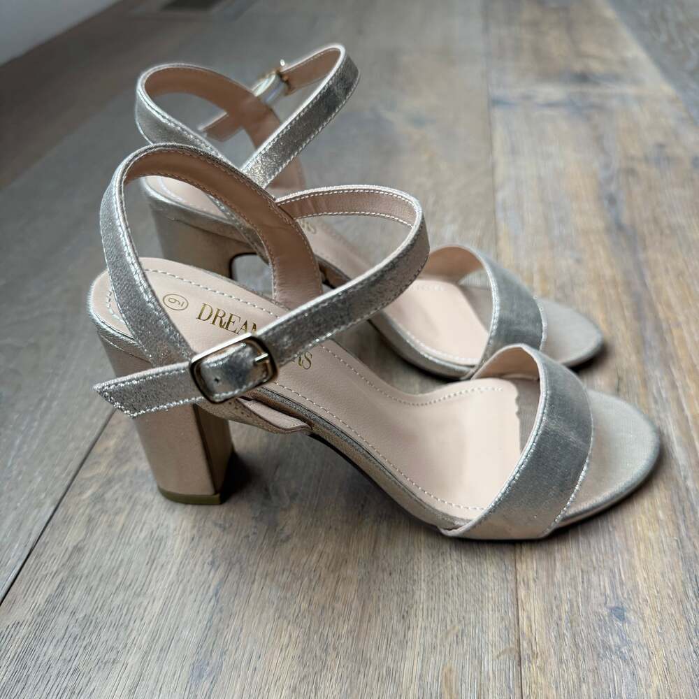Dream Pairs Sandals Open Toe, Ankle Strap, 4” Chunky Heel~ Rose Gold~ Sz 9, NWOT